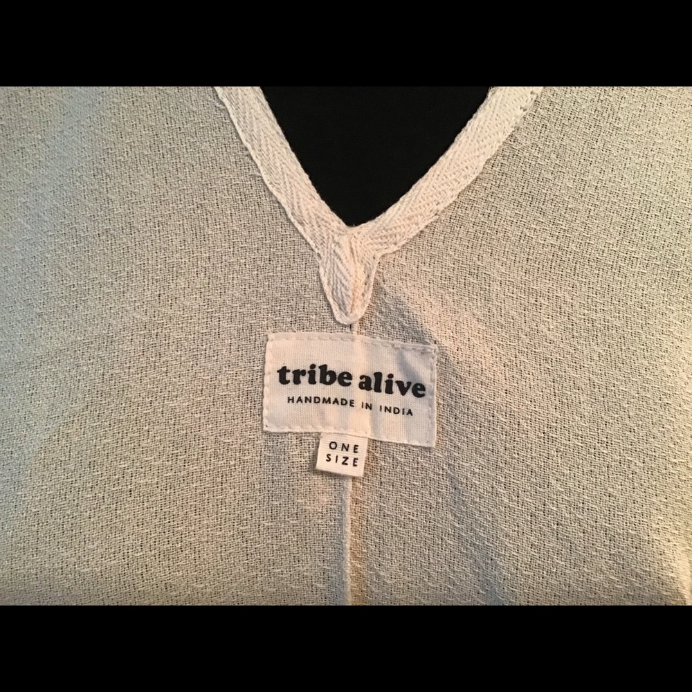 Tribe Alive Beach Cover-up. - Picture 5 of 8
